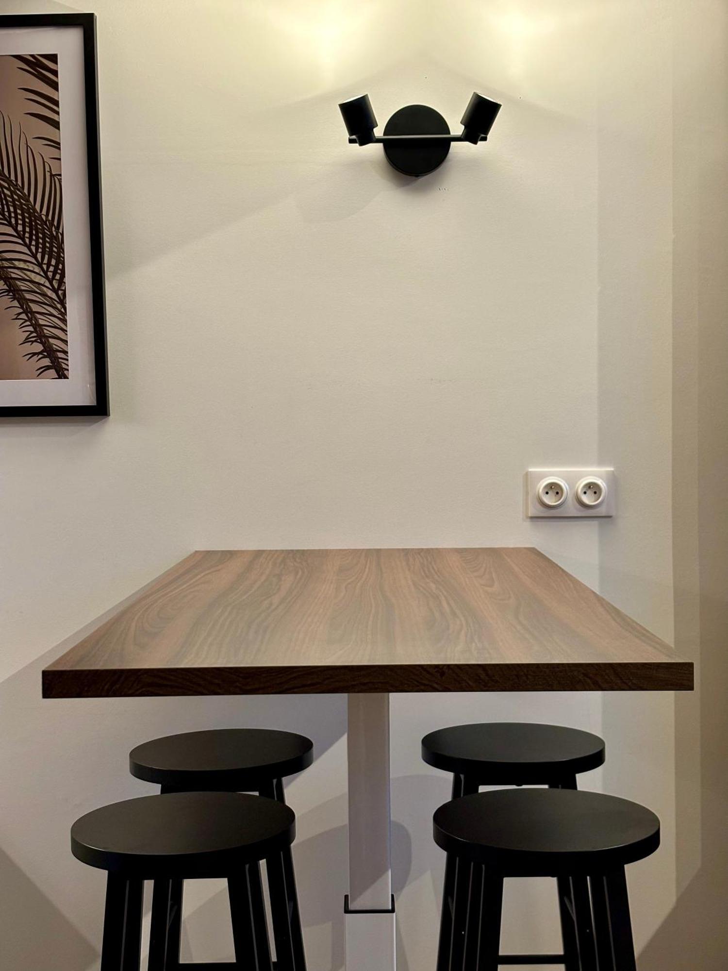 Le Petit Jardin, Proche Gare, Hyper Centre Apartment Камбре Екстериор снимка
