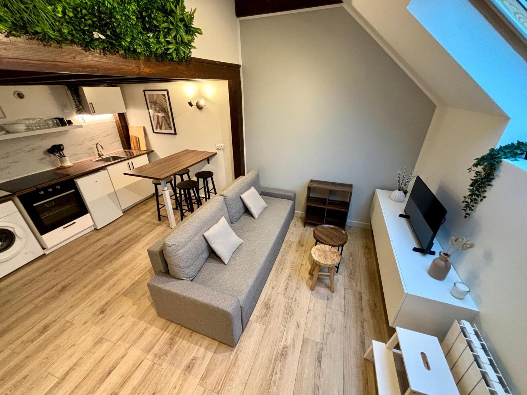 Le Petit Jardin, Proche Gare, Hyper Centre Apartment Камбре Екстериор снимка